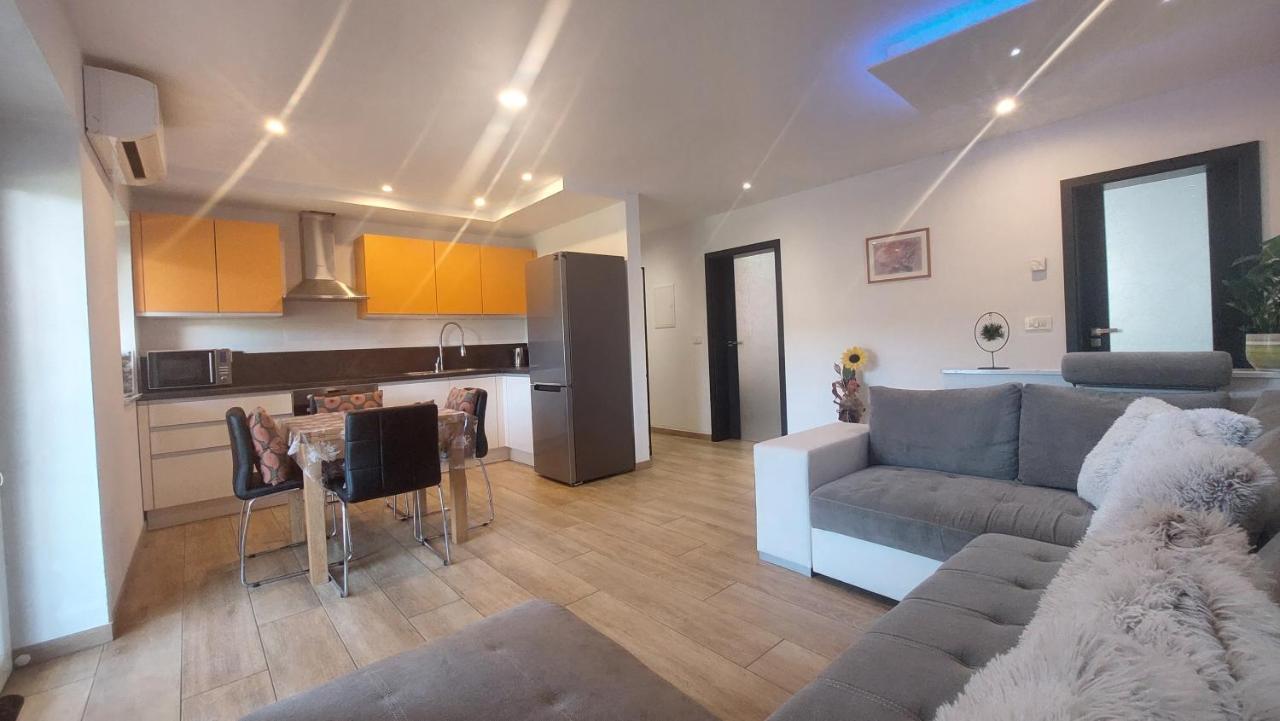 Istrian Lux Residence コペル エクステリア 写真